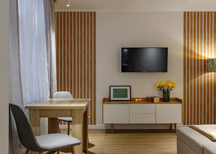 Feel Lviv! Old City Apartment
